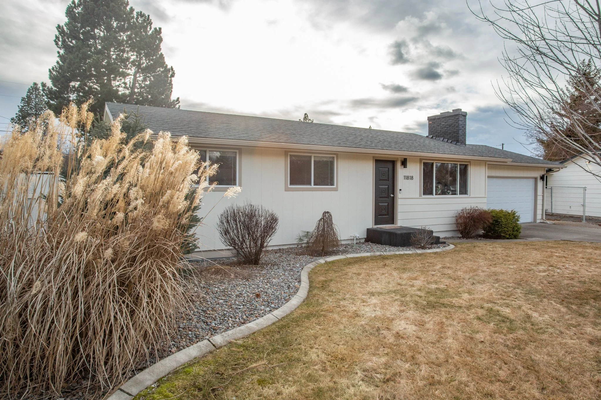 11818 E 26th Ave, Spokane Valley WA 99206: CV School District Home with Shop!