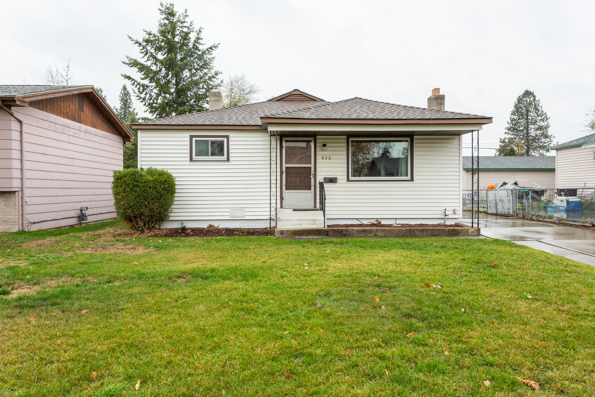 822 E Bismark Ave, Spokane WA 99207: North Spokane Home!