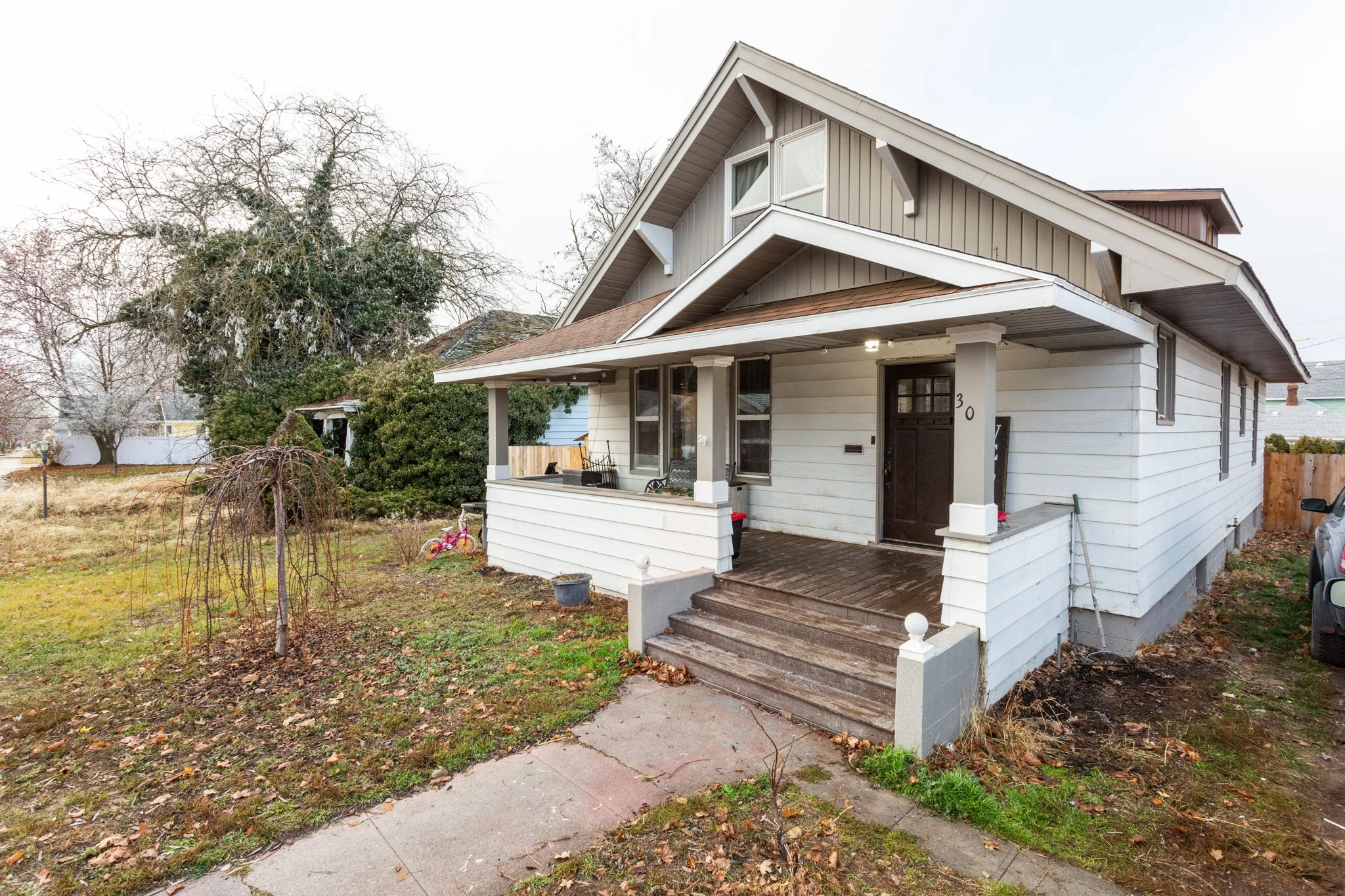 309 E 3rd St, Ritzville WA 99169: Vintage Charm, but Modern Updates!