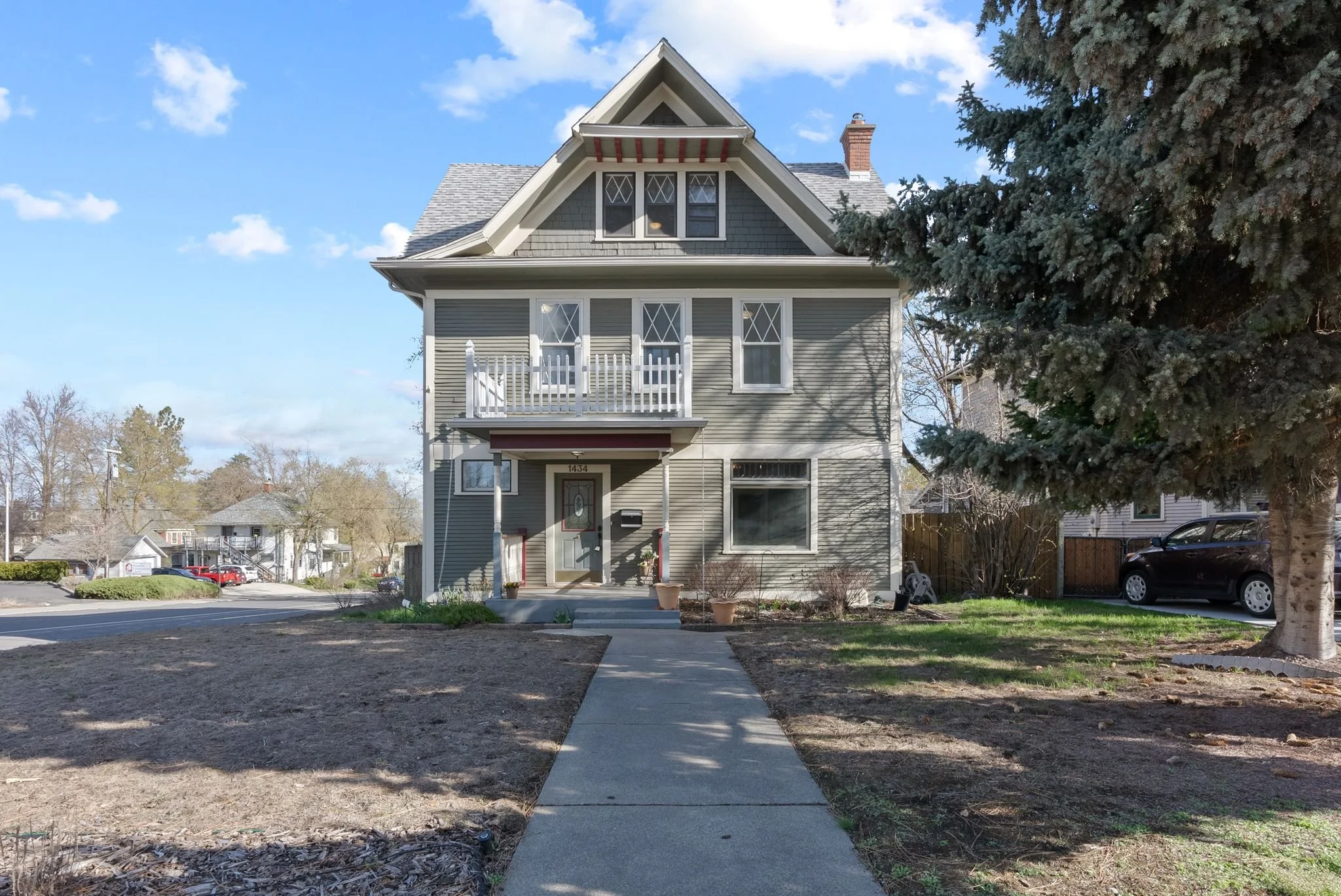 1434 W 8th Ave, Spokane WA  99204-3308