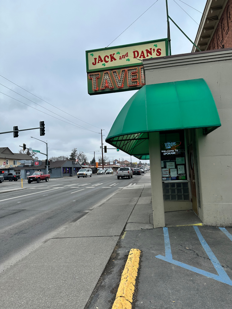 Jack & Dan's Tavern in Spokane Washington